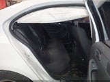 VOLKSWAGEN JETTA 2.0L S 3VW2K7AJ1FM225534 снимка