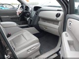 HONDA PILOT EX-L 5FNYF4H68BB081593 снимка