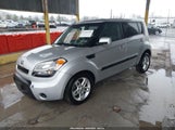 KIA SOUL + KNDJT2A27B7704911 снимка