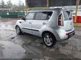KIA SOUL + KNDJT2A27B7704911 снимка