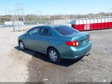 TOYOTA COROLLA LE 2T1BU4EE1AC361592 снимка