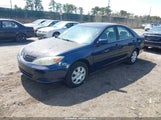 TOYOTA CAMRY LE 4T1BE32KX3U224704 снимка