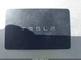 TESLA MODEL Y LONG RANGE DUAL MOTOR ALL-WHEEL DRIVE 7SAYGDEE5RA222333 fotografie