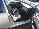 TOYOTA COROLLA LE 2T1BURHE6HC961947 снимка