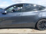 TESLA MODEL Y LONG RANGE DUAL MOTOR ALL-WHEEL DRIVE 7SAYGAEE6NF341827 fotografie