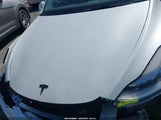 TESLA MODEL Y AWD/LONG RANGE DUAL MOTOR ALL-WHEEL DRIVE 7SAYGDEEXPA152986 photo