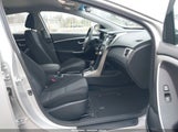 HYUNDAI ELANTRA GT KMHD35LHXEU214531 снимка