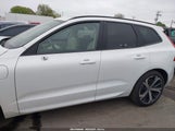 VOLVO XC60 RECHARGE PLUG-IN HYBRID T8 ULTIMATE DARK THEME YV4H60DM7R1912157 fotografie