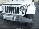 JEEP WRANGLER JK UNLIMITED SAHARA 4X4 1C4BJWEG1JL889292 снимка