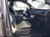 CHEVROLET SUBURBAN 4WD Z71 1GNSKDKDXNR331866 photo