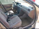 TOYOTA CAMRY LE V6 JT2BF28K2X0156357 photo