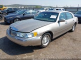 LINCOLN TOWN CAR EXECUTIVE 1LNHM81W12Y620302 снимка