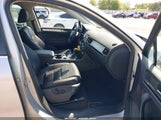 VOLKSWAGEN TOUAREG 3.6L SPORT WVGEF9BP6ED007436 fotografie