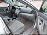 TOYOTA CAMRY LE 4T1BE46K29U389669 снимка