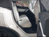 TESLA MODEL Y PERFORMANCE DUAL MOTOR ALL-WHEEL DRIVE 7SAYGDEF5NF450516 fotografie