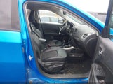 JEEP COMPASS LATITUDE FWD 3C4NJCBB2KT833064 снимка