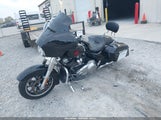HARLEY-DAVIDSON FLHT 1HD1FVC11MB636066 снимка