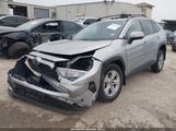 TOYOTA RAV4 XLE 2T3W1RFV9LC044725 снимка
