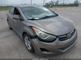 HYUNDAI ELANTRA GLS 5NPDH4AE8DH289990 снимка