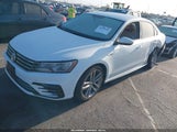 VOLKSWAGEN PASSAT 2.0T R-LINE/2.0T S 1VWAA7A35JC009020 снимка