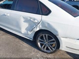 VOLKSWAGEN PASSAT 2.0T R-LINE/2.0T S 1VWAA7A35JC009020 photo