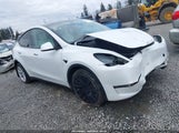 TESLA MODEL Y AWD/LONG RANGE DUAL MOTOR ALL-WHEEL DRIVE 7SAYGAEEXPF647352 снимка