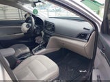 HYUNDAI ELANTRA SE 5NPD74LF8HH166852 снимка