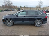 VOLKSWAGEN TIGUAN 2.0T SE/2.0T SEL 3VV2B7AX9JM192672 photo