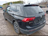 VOLKSWAGEN TIGUAN 2.0T SE/2.0T SEL 3VV2B7AX9JM192672 photo