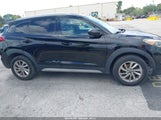 HYUNDAI TUCSON SEL KM8J3CA49JU702841 снимка