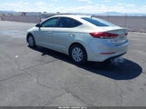 HYUNDAI ELANTRA SE KMHD74LF8HU398627 снимка