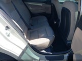 HYUNDAI ELANTRA SE KMHD74LF8HU398627 снимка