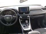 TOYOTA RAV4 LE 2T3G1RFV6LW137656 снимка