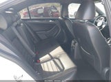 VOLKSWAGEN JETTA 2.0T GLI SE 3VW4T7AJ7GM311180 photo