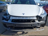TESLA MODEL Y AWD/LONG RANGE DUAL MOTOR ALL-WHEEL DRIVE 7SAYGDEE4PA114671 fotografie