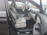 HONDA PILOT EX-L 5FNYF6H52JB048056 снимка