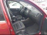 VOLKSWAGEN TIGUAN WOLFSBURG EDITION WVGBV7AX3AW003404 photo