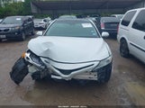 TOYOTA CAMRY XLE V6 4T1BZ1HK1JU002694 photo