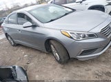 HYUNDAI SONATA SE 5NPE24AF9HH499874 снимка
