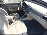 HYUNDAI ELANTRA SEL 5NPD84LF7KH401035 снимка