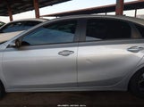 KIA FORTE LXS 3KPF24AD3ME286078 photo