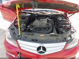 MERCEDES-BENZ C 250 LUXURY/SPORT WDDGF4HB4DR245045 fotografie
