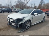Toyota Corolla Le JTDEPRAE3LJ039504 снимка