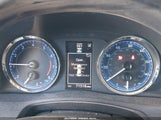 TOYOTA COROLLA SE 5YFBURHE6JP810483 снимка