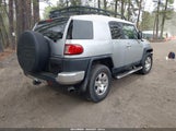 TOYOTA FJ CRUISER JTEBU11F670051515 photo