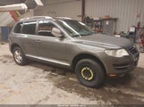 VOLKSWAGEN TOUAREG 2 VR6 FSI WVGBE77L69D002162 снимка