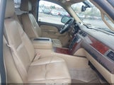 CHEVROLET SUBURBAN 1500 LTZ 1GNUKKE35AR129351 fotografie