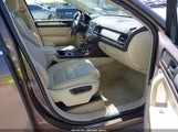 VOLKSWAGEN TOUAREG TDI SPORT WVGFK9BPXCD000566 снимка
