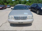 Ford Crown Victoria Police/Police Interceptor 2FAHP71V29X102762 photo