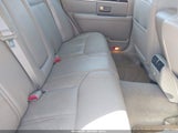 LINCOLN TOWN CAR 2LNBL8CV6BX753652 снимка